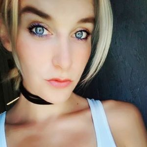 Meet your Posher, Nichole